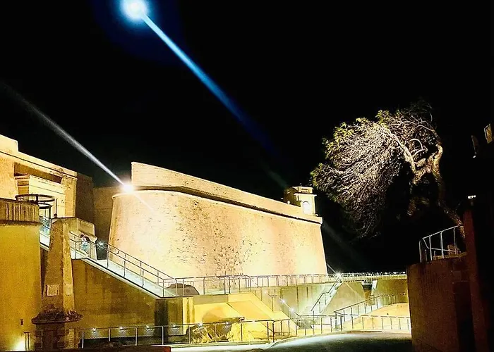 Сasa de vacaciones 300yr Old, Self Catering, Tiny House In Centre, Gozo *