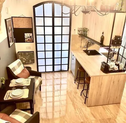 300yr Old, Self Catering, Tiny House In Centre, Gozo Сasa de vacaciones