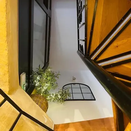 Holiday home 300yr Old, Self Catering, Tiny House In Centre, Gozo Victoria